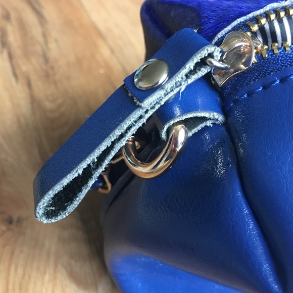 Well Loved Royal Blue Leather & Fur Purse Satchel - Picture 6 of 16